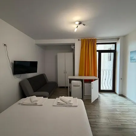 Tropical 3*