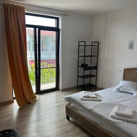 Tropical Hotel 3*